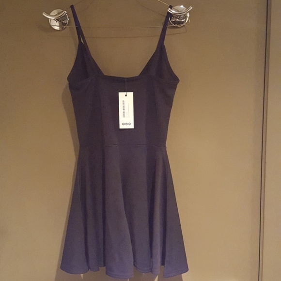 NWT Black Fit-and-Flare Romper (Jumper) - Picture 2 of 2